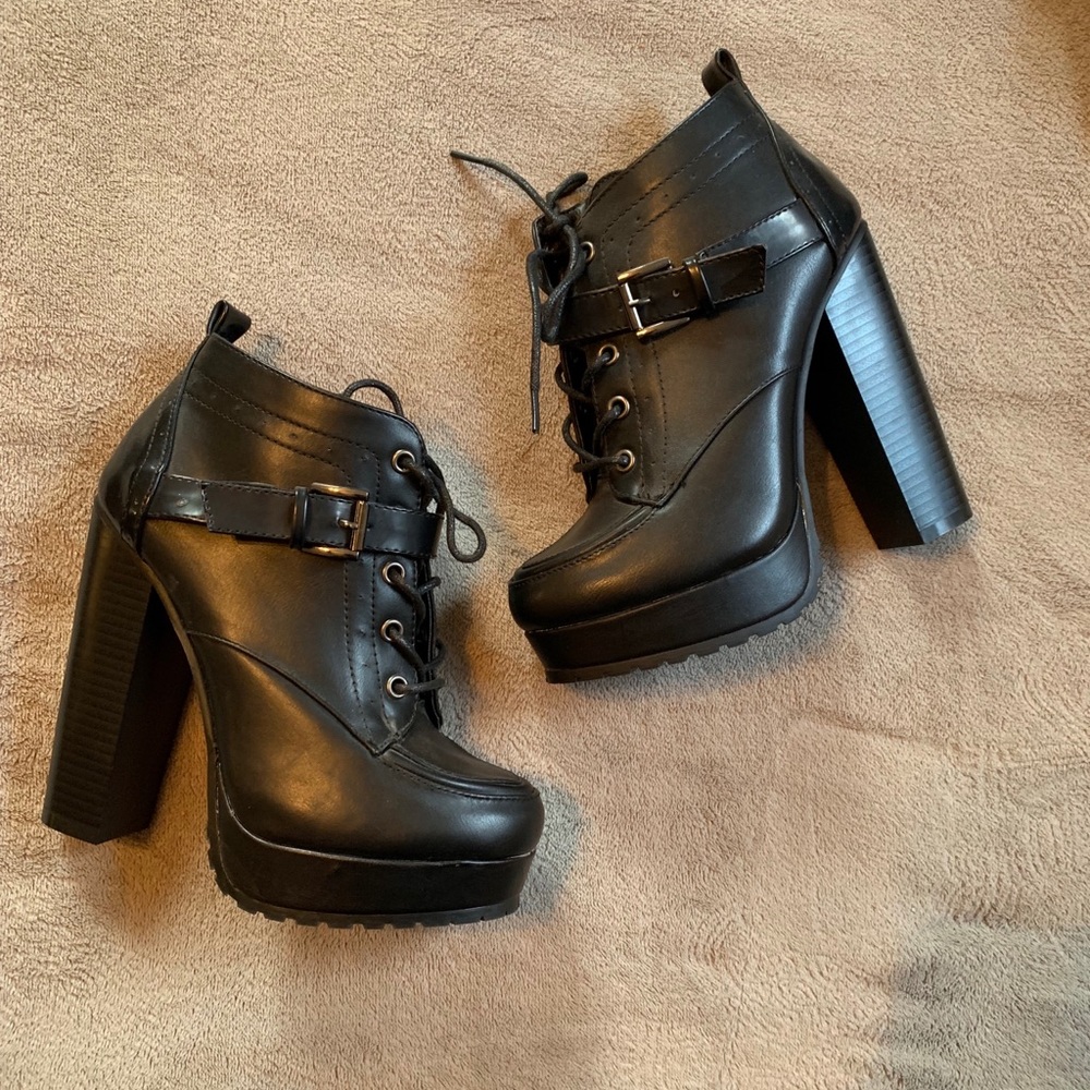 women's shoes